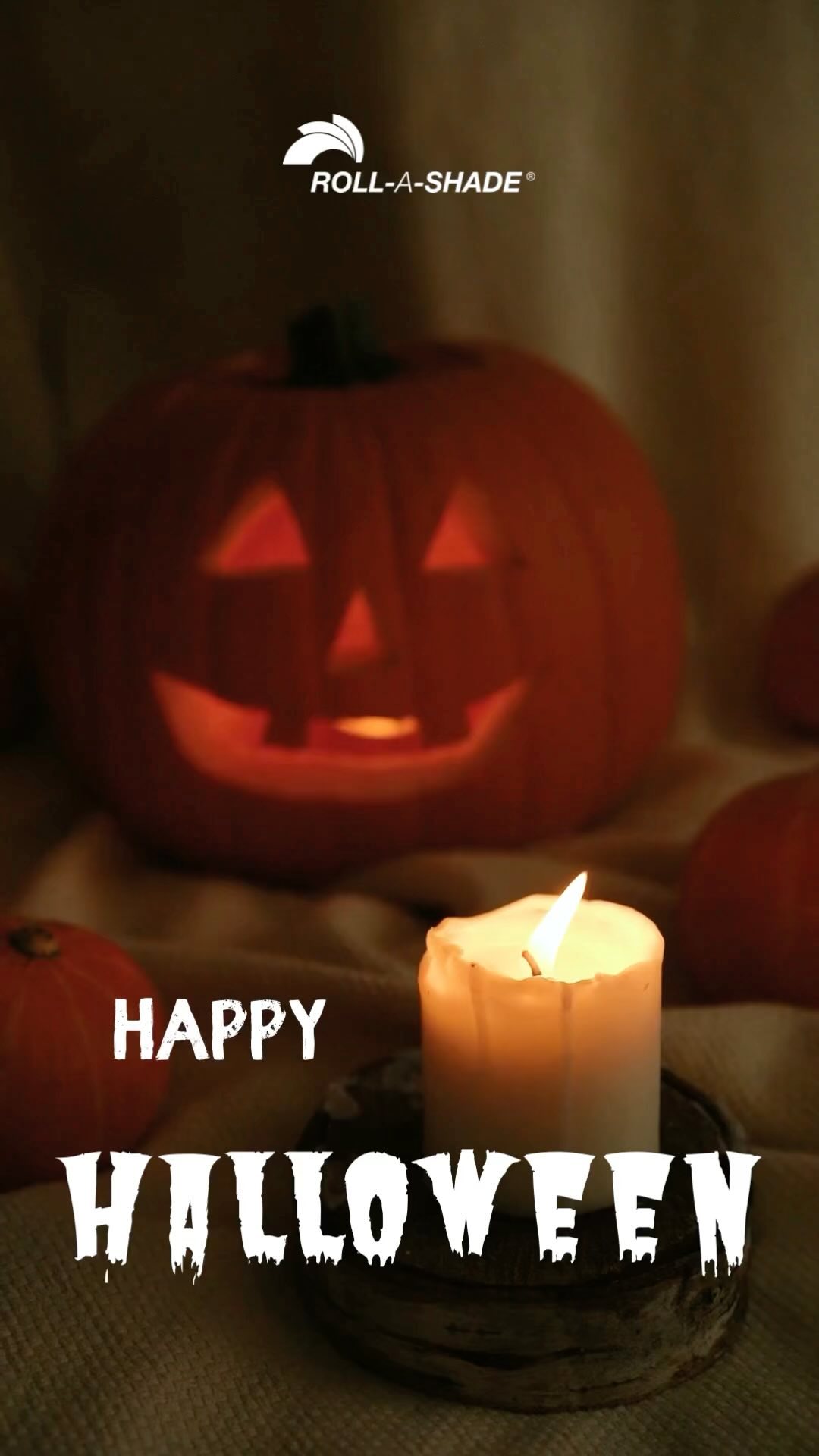 Happy Halloween! 🎃👻 
#spooky #halloween #pumpkincarving #candy #pumpkin